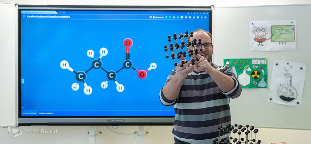 Schoolboard interaktivní tabule pro základní a střední školy